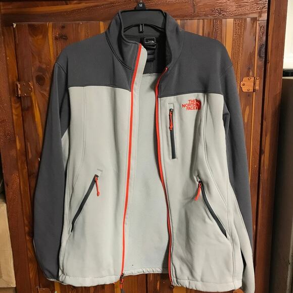 The North Face Nimble Jacket - Men's Apex Soft Shell Jacket Gray sz M - Picture 4 of 14